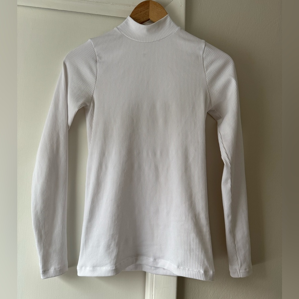 Athleta fitted longsleeve, white, ribbed. women XS